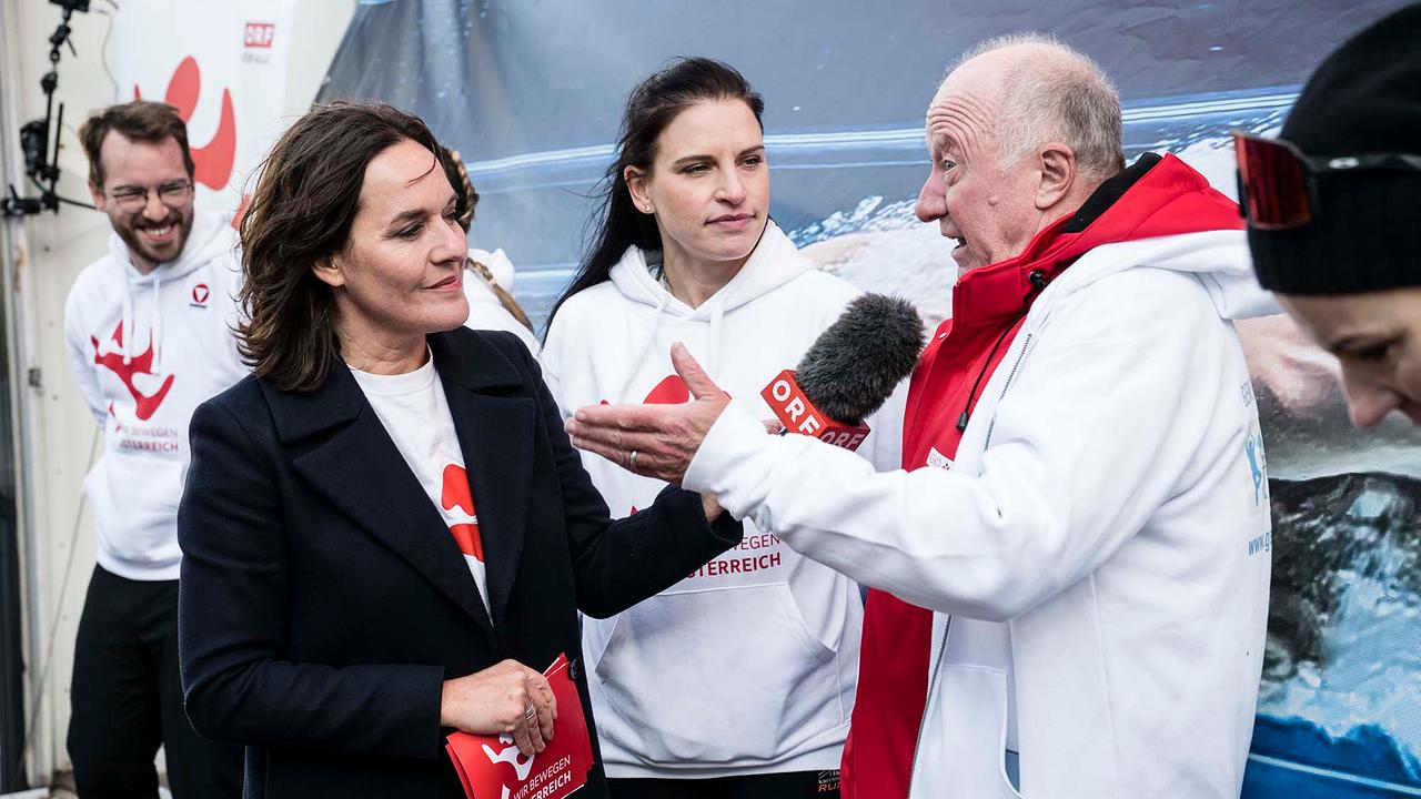 © ORF/Thomas Jantzen Eva Pölzl interviewt Vertreter*innen der österreichischen Sportverbände.