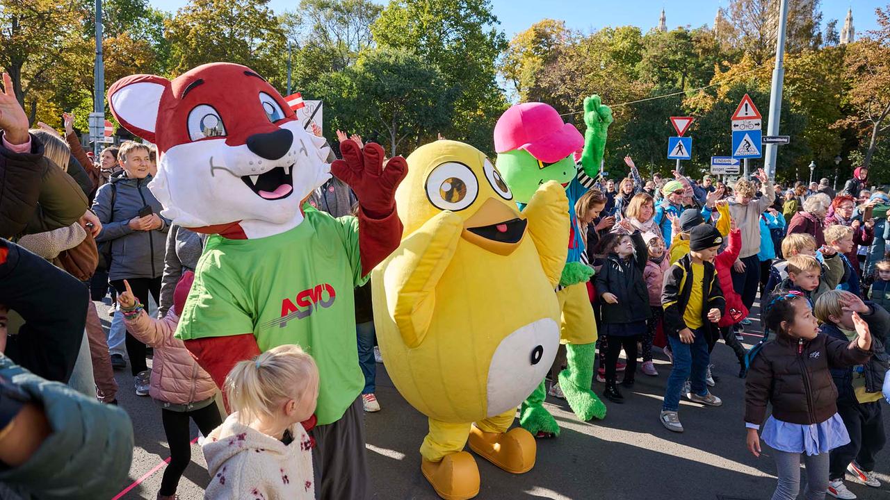 © ORF / Klaus Titzer Maskottchen ASVÖ, Sportunion und ASKÖ